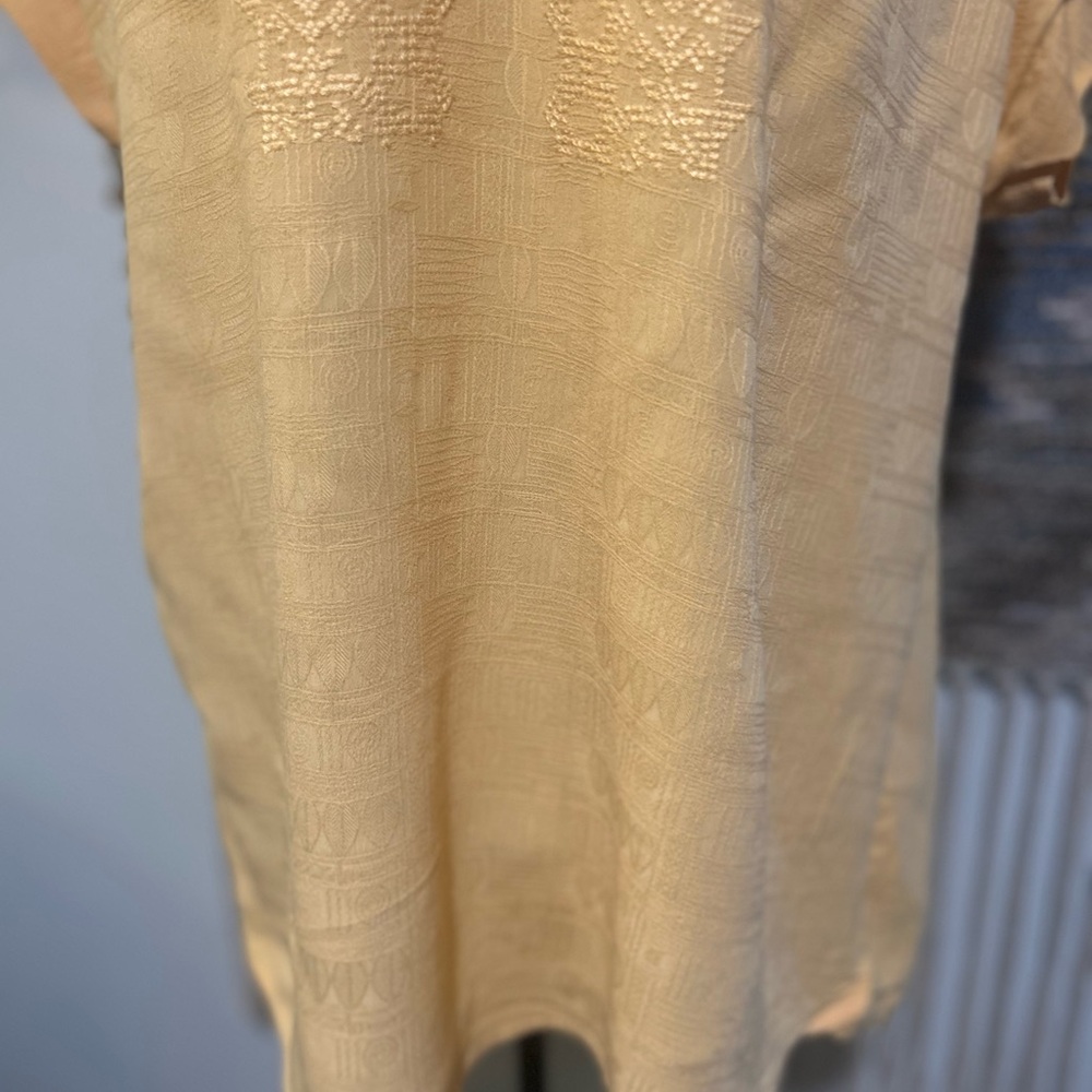 Democracy Elegant Yellow Women's Top - Picture 4 of 11